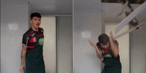 Jovem grava vídeo de dança, mas é surpreendido com ataque de gato