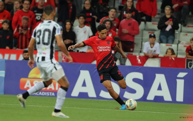 Athletico visita o Operário pela abertura da semifinal do Campeonato Paranaense