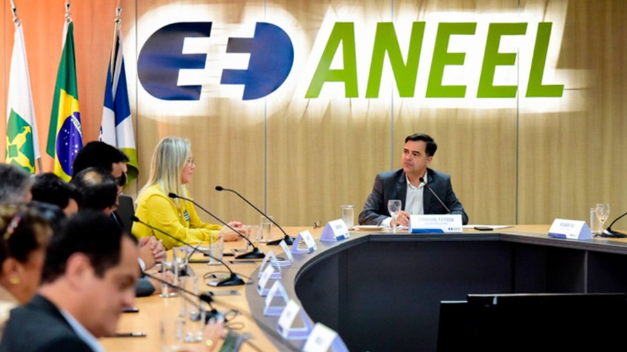 Aneel também propôs que as distribuidoras de energia estabeleçam um plano anual de manejo de árvores nas áreas em que atuam. 