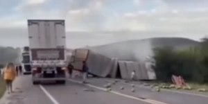 Motorista do caminhão envolvido em acidente na Bahia é preso
