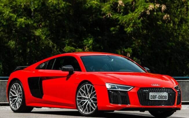 Audi mostra o novo R8 de corrida no Salão de Paris, adiantando sua