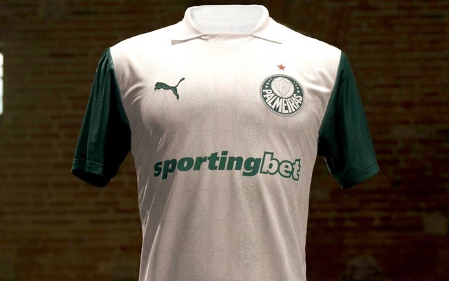 Palmeiras apresenta novo uniforme para a temporada Palmeiras apresenta novo uniforme para a temporada