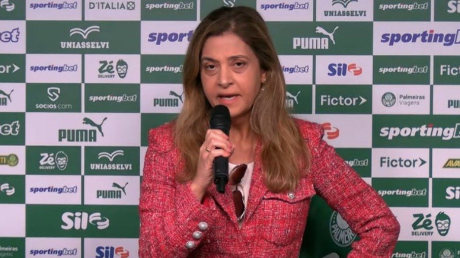 Leila Pereira exaltou virada no clássico
