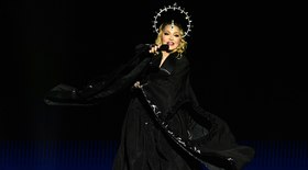 Confira as trocas de figurinos de Madonna em show
