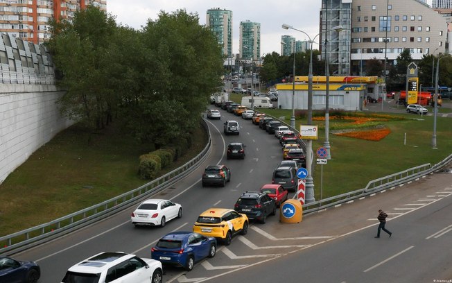 Diferentemente das outras ondas de escassez de gasolina, essa atingiu em cheio a capital russa