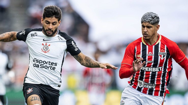 Corinthians marca na reta final e busca empate com o São Paulo