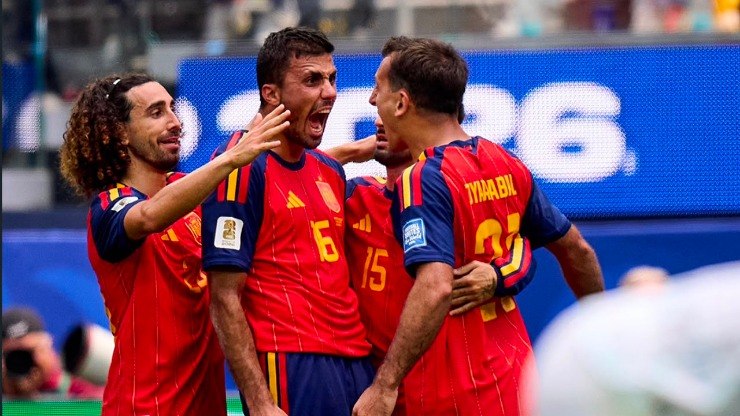 Sem espaço para zebra, Espanha vence a Áustria e avança na Copa