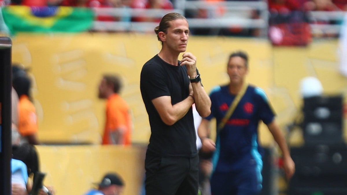 Flamengo: análise sobre saída de Filipe Luís gera revolta na web