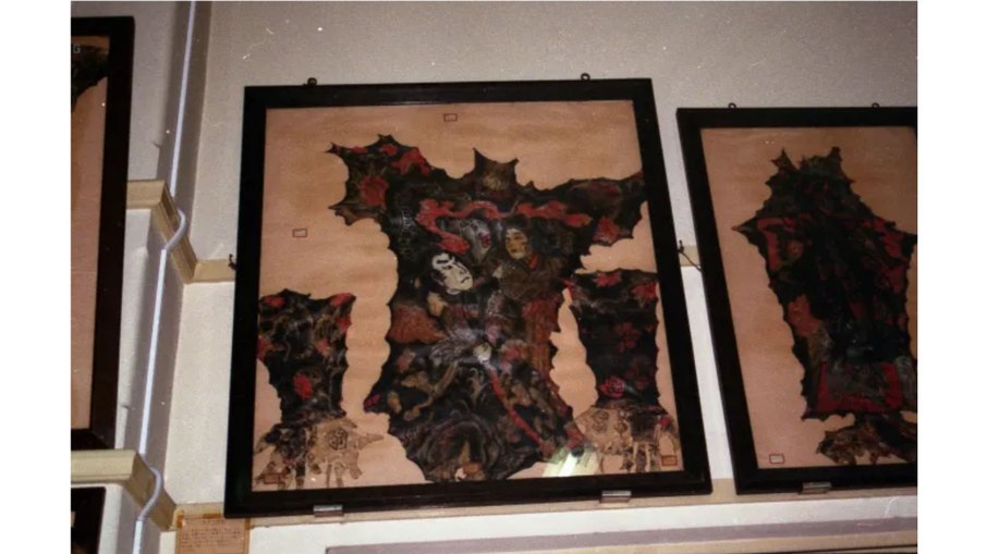 Médico coleciona peles de cadáveres tatuadas Médico coleciona peles de cadáveres tatuadas