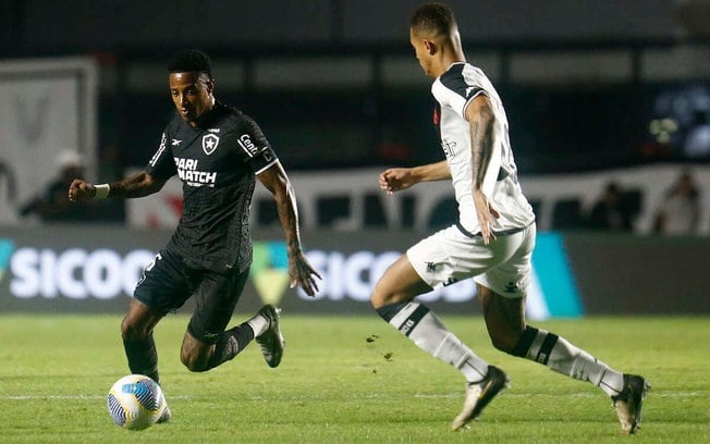 Botafogo e Vasco fizeram jogo equilibrado em São Januário, ficando no empate