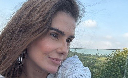 Deborah Secco assume novo relacionamento; saiba quem é