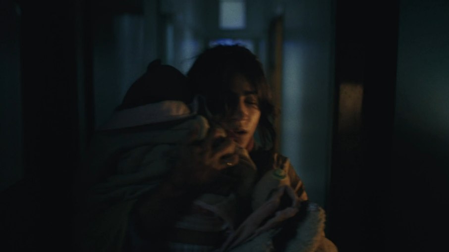 Toyota usa carrro da Ford em campanha contra violência doméstica