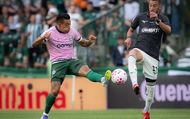 Danilo se sobressai em um Botafogo muito limitado Danilo se sobressai em um Botafogo muito limitado