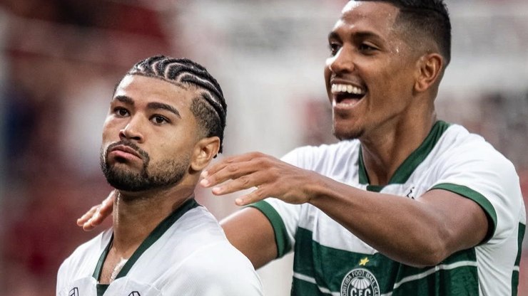 Freguesia? Coritiba aumenta série invicta sobre Athletico-PR