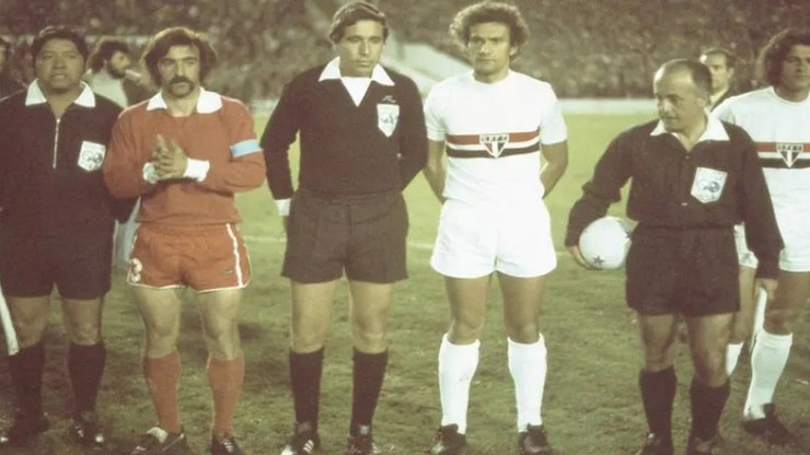 A%20Libertadores%20em%20que%20rivais%20torceram%20para%20S%C3%A3o%20Paulo%20ser%20campe%C3%A3o