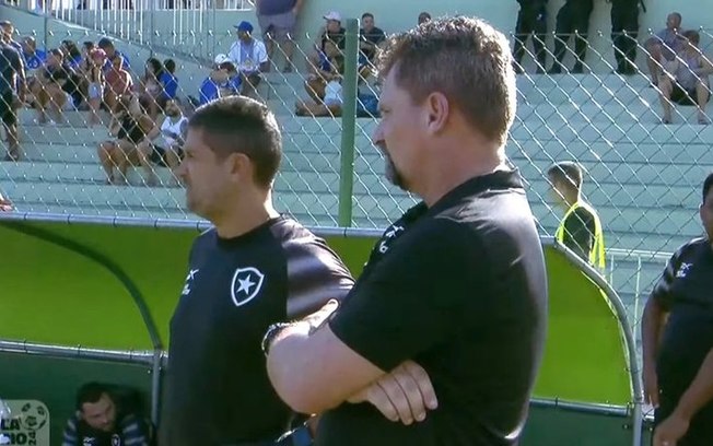 Fábio Matias elogia a vitória do Botafogo como sendo “Uma valorização do trabalho de base”