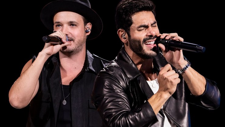 Israel & Rodolffo agitam Hopi Hari com show dia 24 de maio