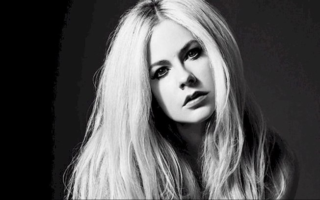 Avril Lavigne quer falar sobre culinária