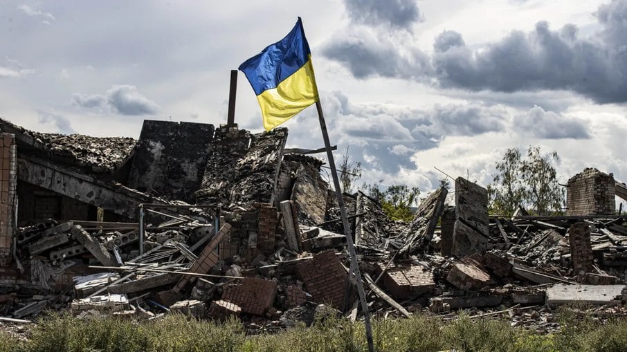 UE anuncia nova ajuda de R$ 268 bilhões para a Ucrânia
