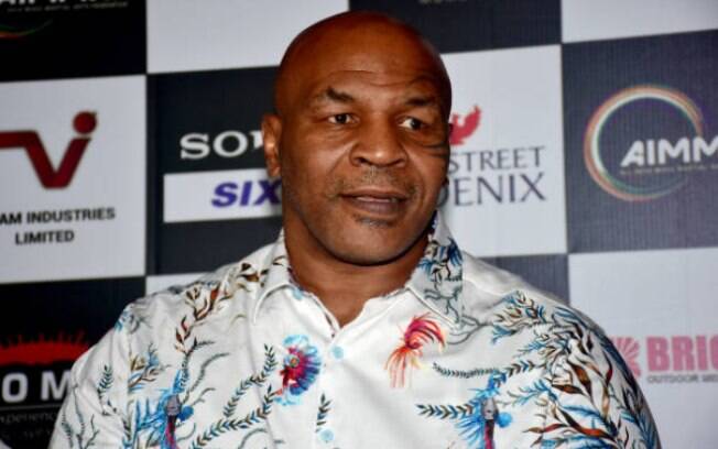 Mike Tyson está de volta ao boxe