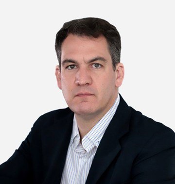 Colunista do iG, Ariel de Castro Alves é advogado com especialização em Direitos Humanos, membro da Comissão de Defesa dos Direitos da Criança e do Adolescente do Conselho Federal da OAB. Presidente de honra do Grupo Tortura Nunca Mais de São Paulo. Integra também as Comissões de Direitos Humanos e dos Direitos da Criança e do Adolescente da OAB SP. Ex-secretário nacional dos Direitos da Criança e do Adolescente e ex-presidente do Conanda - Conselho Nacional dos Direitos da Criança e do Adolescente.