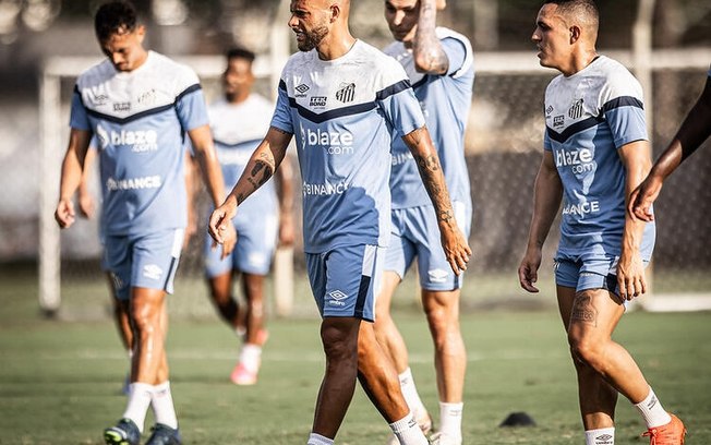 Santos inscreve 27 jogadores para estreia na Série B