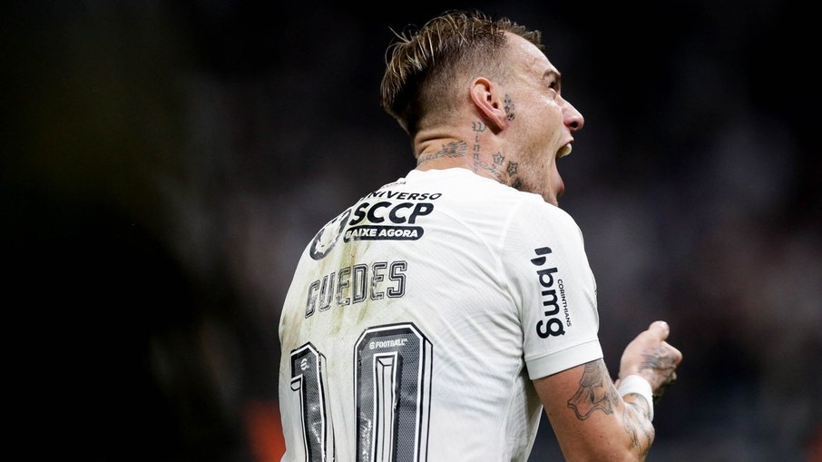 Com gol nos acréscimos, Róger Guedes foi crucial na classificação sobre o Remo