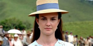 Carolina Kasting expõe luta contra distúrbio de imagem