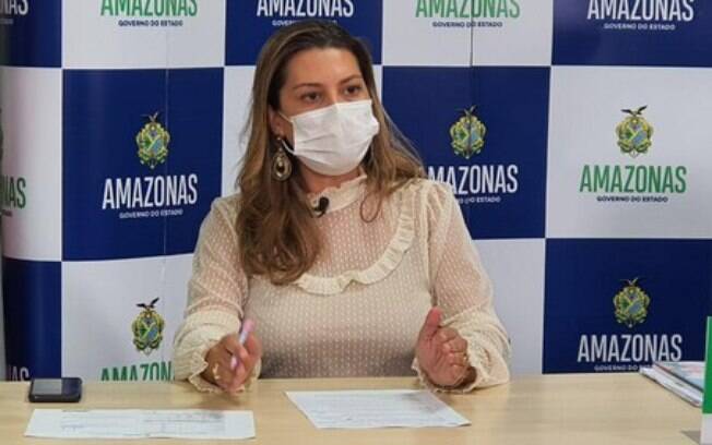 Simone Papaiz, secretária de Saúde do Amazonas, está com Covid-19