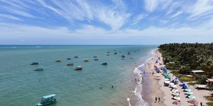 Brasil tem 63 praias e 12 marinas premiadas com a Bandeira Azul