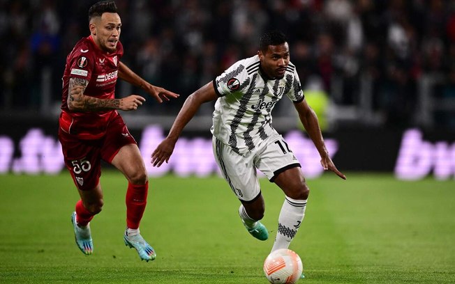 Alex Sandro está na reta final da sua passagem com a camisa da Juventus