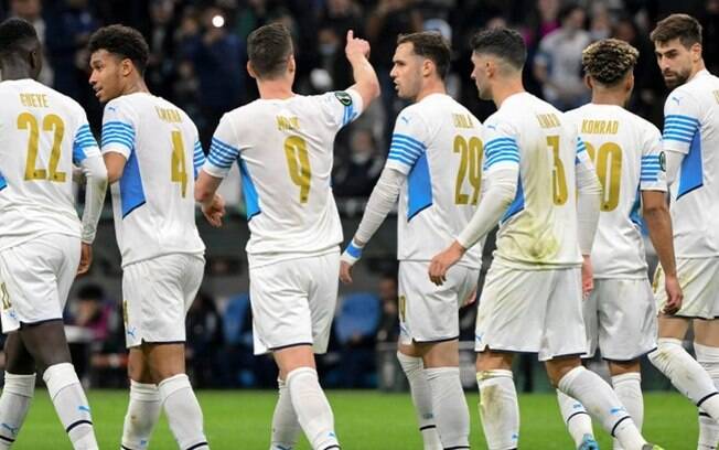 Conference League: Com gol de brasileiro, Qarabag assusta, mas Olympique de Marseille vence