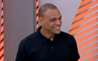 Denílson discorda de nome escolhido por Ancelotti para Seleção