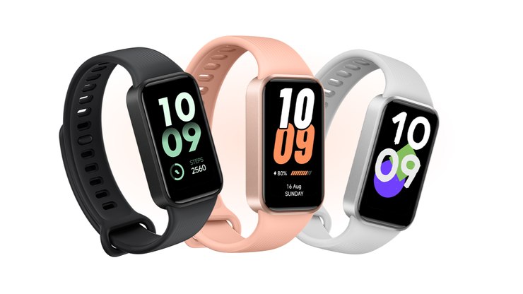 Xiaomi lança pulseira que promete 21 dias longe da tomada