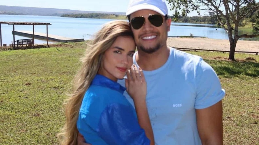 Laura é nutricionista e casada com o sertanejo