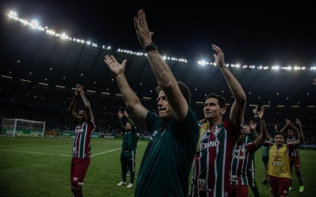 Fluminense chega a um mês invicto, vê clima ideal e incomoda times mais fortes por títulos