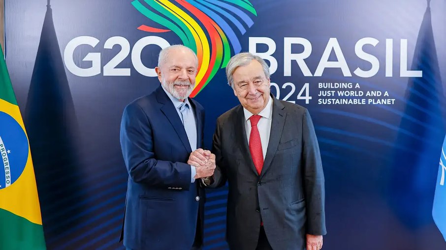 Lula e António Guterres se encontraram neste sábado (16)