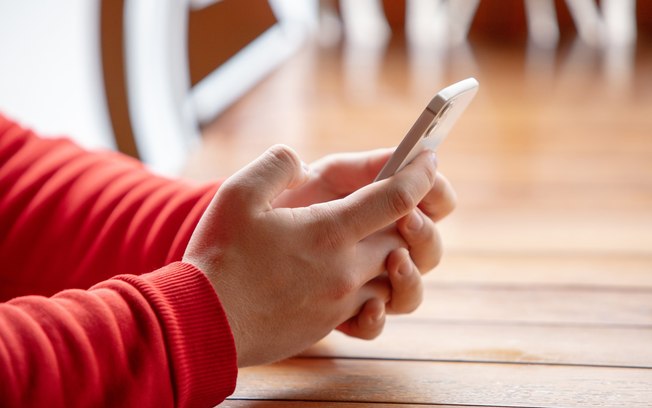 Tecnologia antiga resiste e se mantém essencial em empresas
