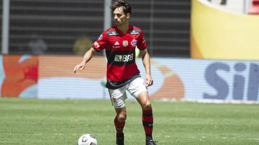 Rodrigo Caio deve ficar de fora do Flamengo por mais um semana 