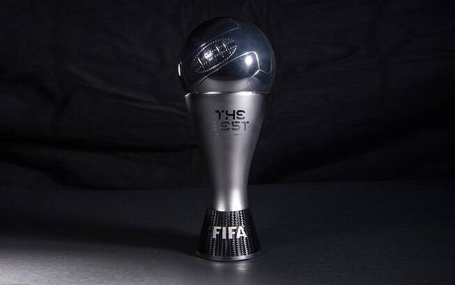 A Fifa divulgou como será o troféu entregue aos melhores do ano