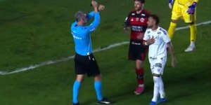 Neymar xinga craque do Flamengo após empate: "Filho da p*"