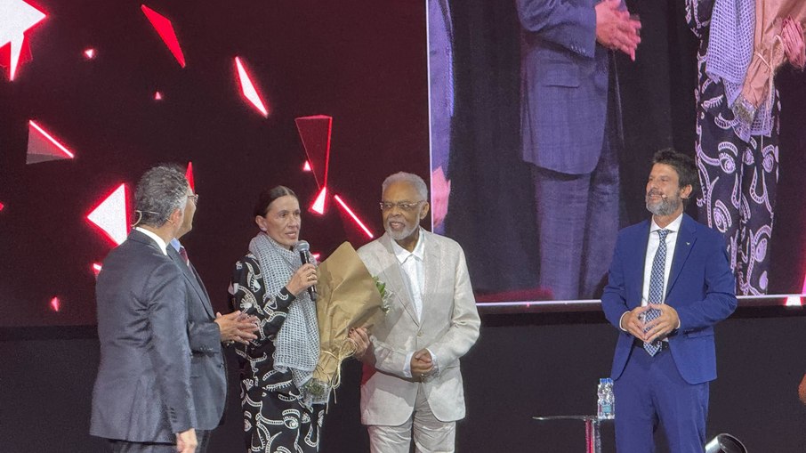 Gilberto GIl e Flora Gil foram os convidados especiais da noite Gilberto GIl e Flora Gil foram os convidados especiais da noite