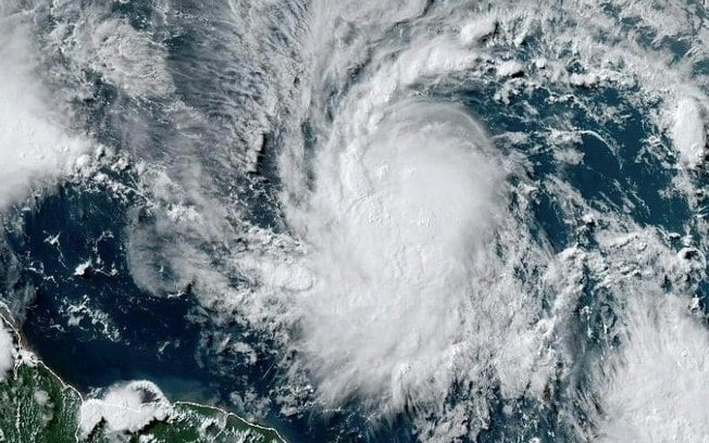 Foto da tempestade tropical Beryl, em 29 de junho de 2024, que se tornará um furacão nos próximos dias na região do Caribe