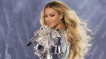 Após lançamento da nova linha, Beyoncé revela que tem psoríase