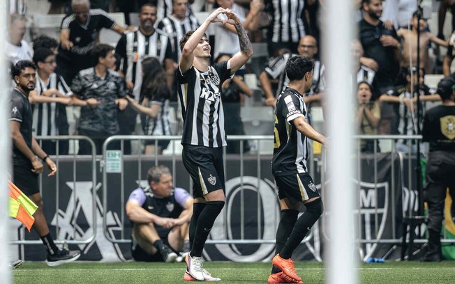 Zagueiro do Atlético marcou seu primeiro gol como profissional neste sábado (12)