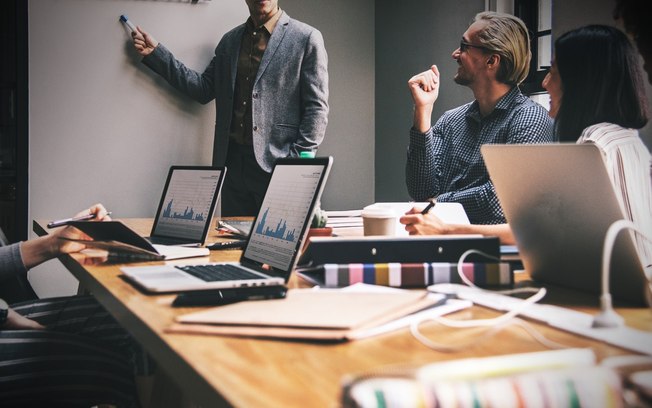 Como as pequenas e médias empresas podem adotar práticas ESG Como as pequenas e médias empresas podem adotar práticas ESG