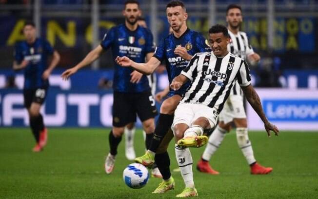 Juventus e Inter querem adiamento da Supercopa por conta de decisão do governo italiano sobre pandemia