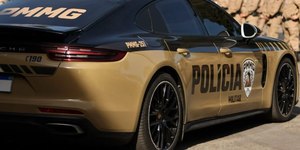 Carros de luxo apreendidos são utilizados pela Polícia Militar