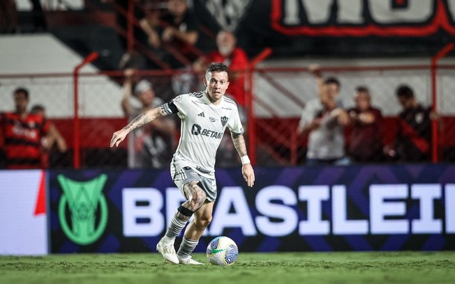 Após derrota Bernard lamenta erros mas garante estar disponível pro jogo de domingo “estou me sentindo muito bem”