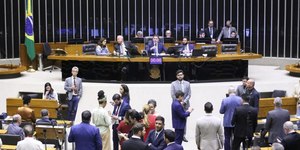 Câmara acelera projeto que iguala crime organizado ao terrorismo